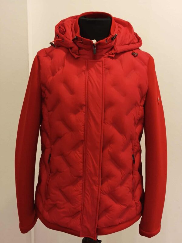 Parka corta roja en nylon y neopreno