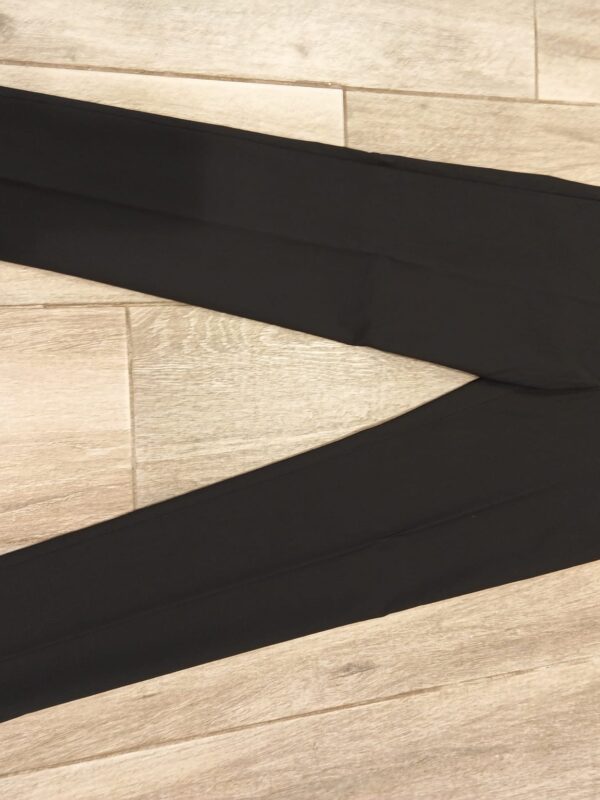 Pantalón negro elástico de vestir