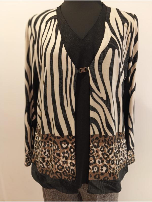 Falso conjunto print animal